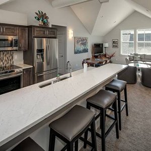 Northwest Island Escapes - La Conner